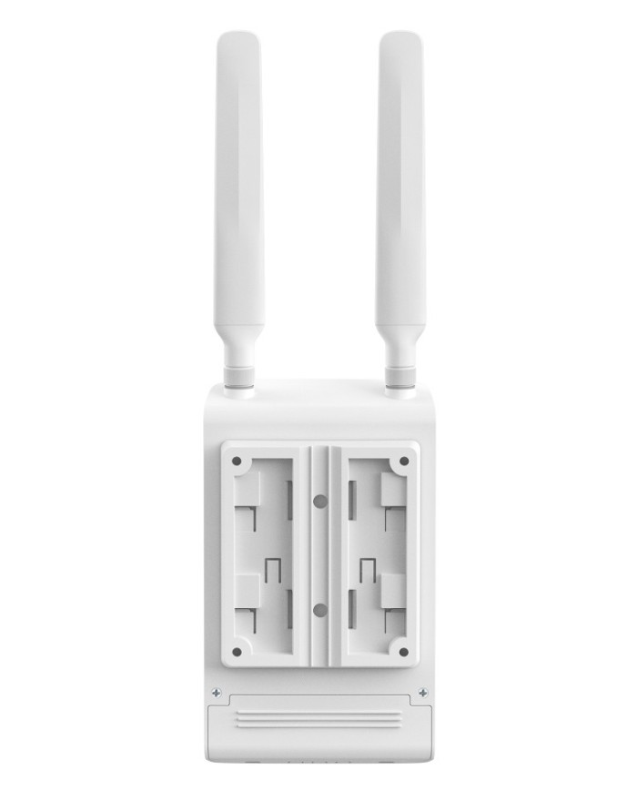 ER703WP-4G-OUTDOOR-3